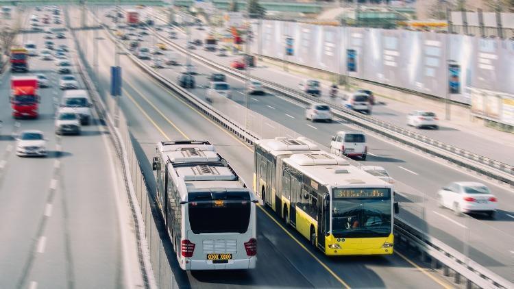 Bugün otobüsler, metro ve ulaşım neden ücretsiz? 29 Mayıs akbiller ve toplu taşıma neden ücret kesmiyor?